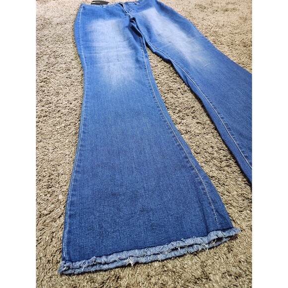 NWT Women's Fashion Nova FLARE bell bottom pants size 15 - Picture 2 of 4